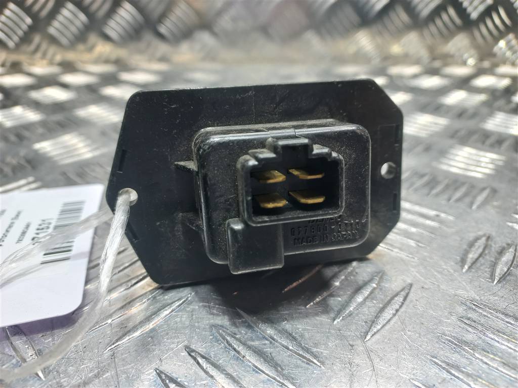 резистор отопителя (ежик) HONDA CR-V 2.0 AT (150 л.с.)CR-V  II (2001—2004) Внедорожник 79330SCAA01, 980 рублей, Москва