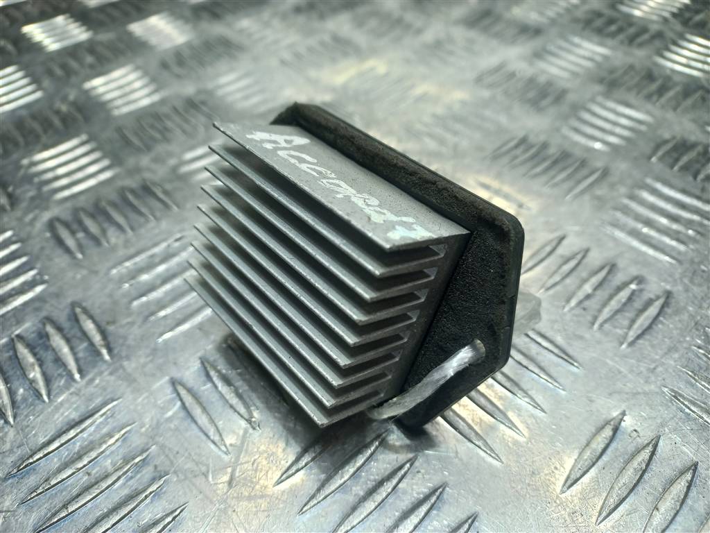 резистор отопителя (ежик) HONDA Accord 2.0 AT (155 л.с.)Accord  VII (2002—2006) Седан 79330SDAA01, 630 рублей, Москва