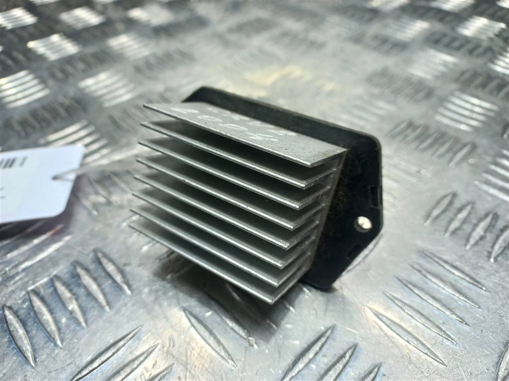 резистор отопителя (ежик) HONDA CR-V 2.0 AT (150 л.с.)CR-V  II (2001—2004) Внедорожник 79330SCAA01, 980 рублей, Москва