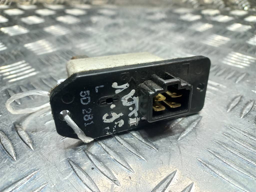 резистор отопителя (ежик) MITSUBISHI Space Star  MN148329, 980 рублей, Москва