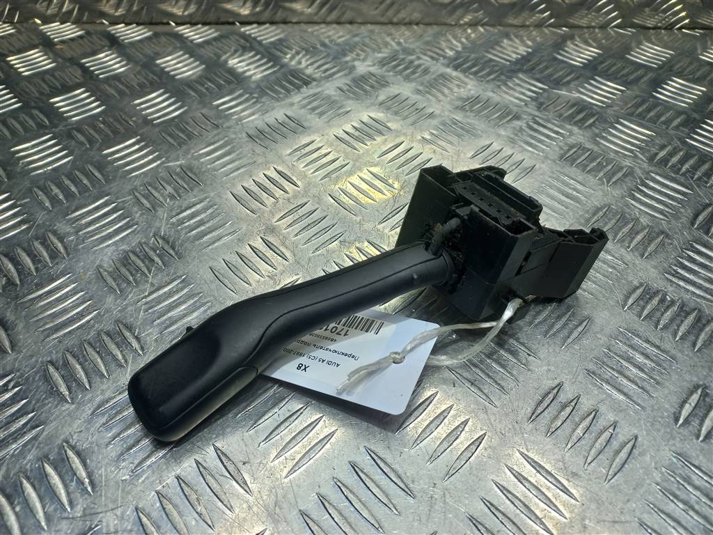 переключатель подрулевой AUDI A5  4B0953503F, 2130 рублей, Москва