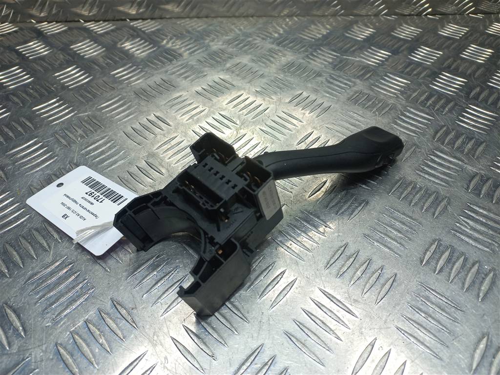 переключатель подрулевой AUDI A5  4B0953503F, 2130 рублей, Москва