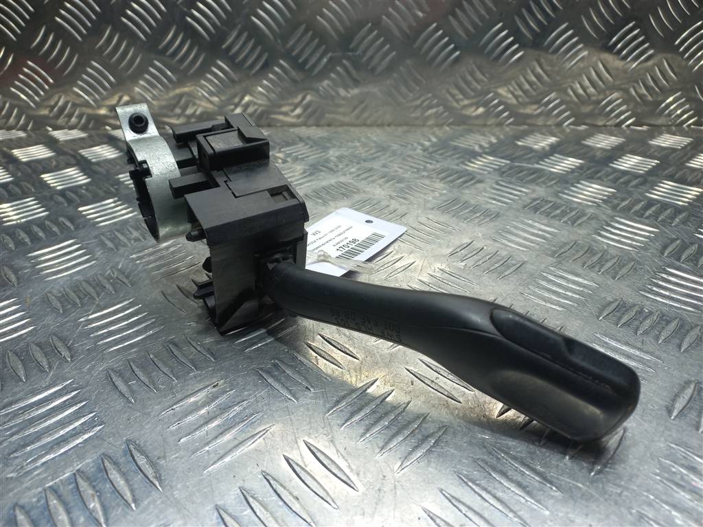 переключатель подрулевой SKODA FABIA  8L0953513G, 2130 рублей, Москва