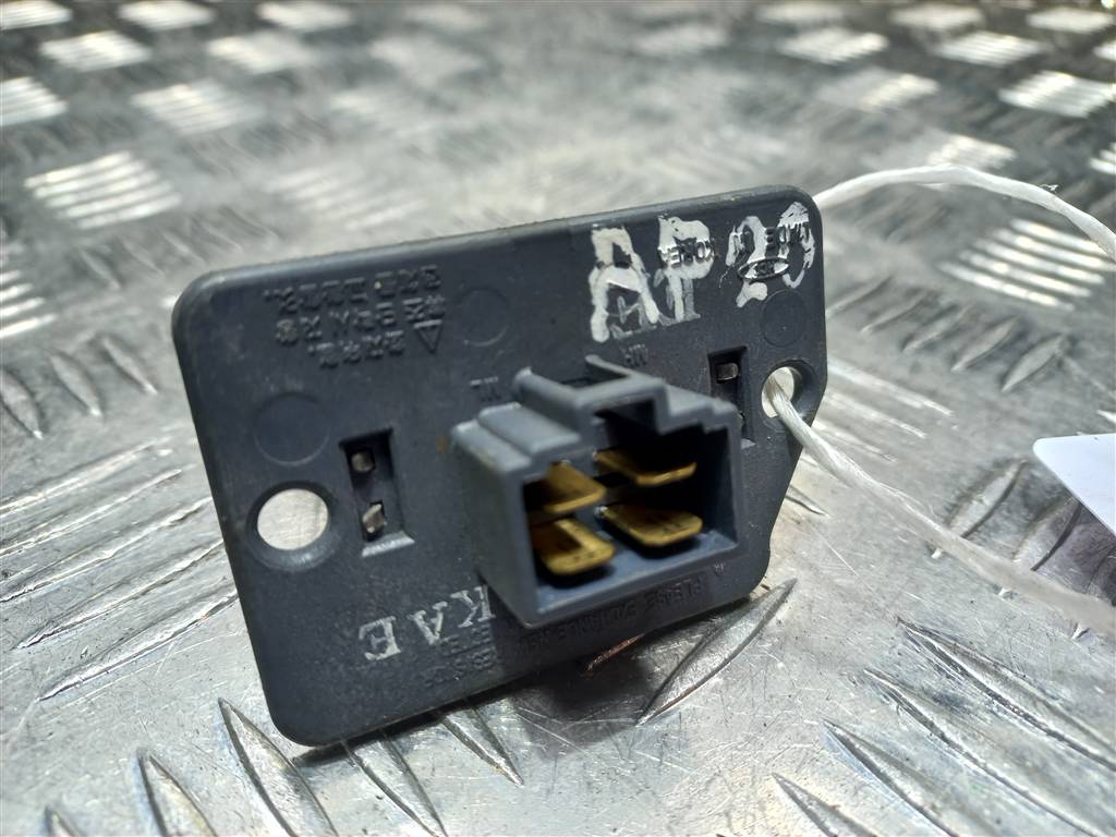 резистор отопителя (ежик) Hyundai MATRIX 1.6 MT (103 л.с.)Matrix  I рестайлинг (2005—2008) Минивэн 970353D000, 630 рублей, Москва