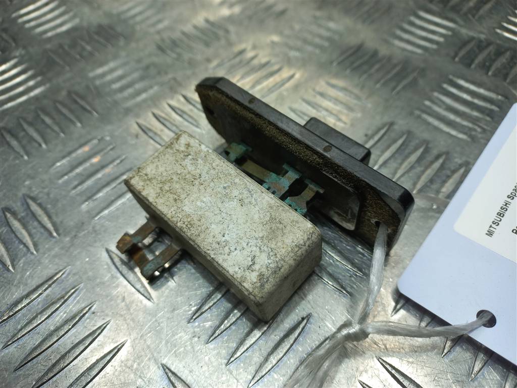 резистор отопителя (ежик) MITSUBISHI Space Star  MN148329, 980 рублей, Москва