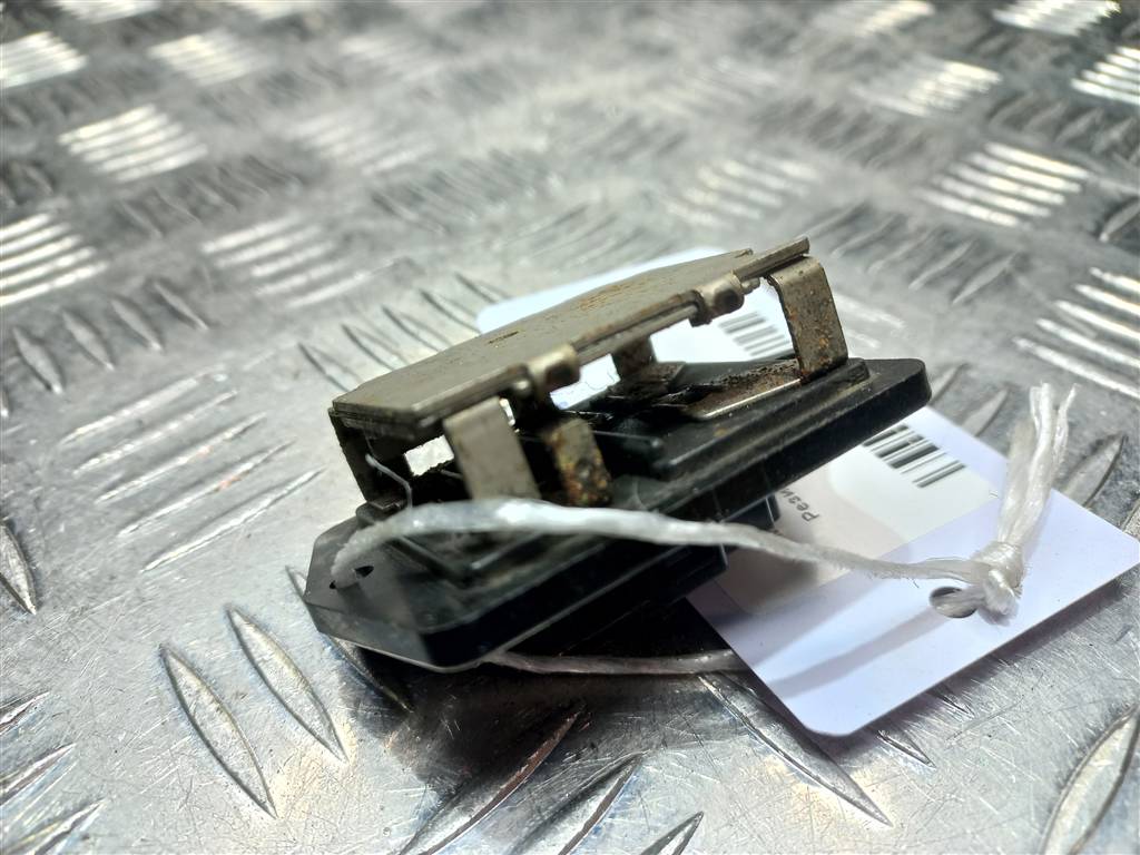 резистор отопителя (ежик) MITSUBISHI PAJERO  MR500668, 520 рублей, Москва