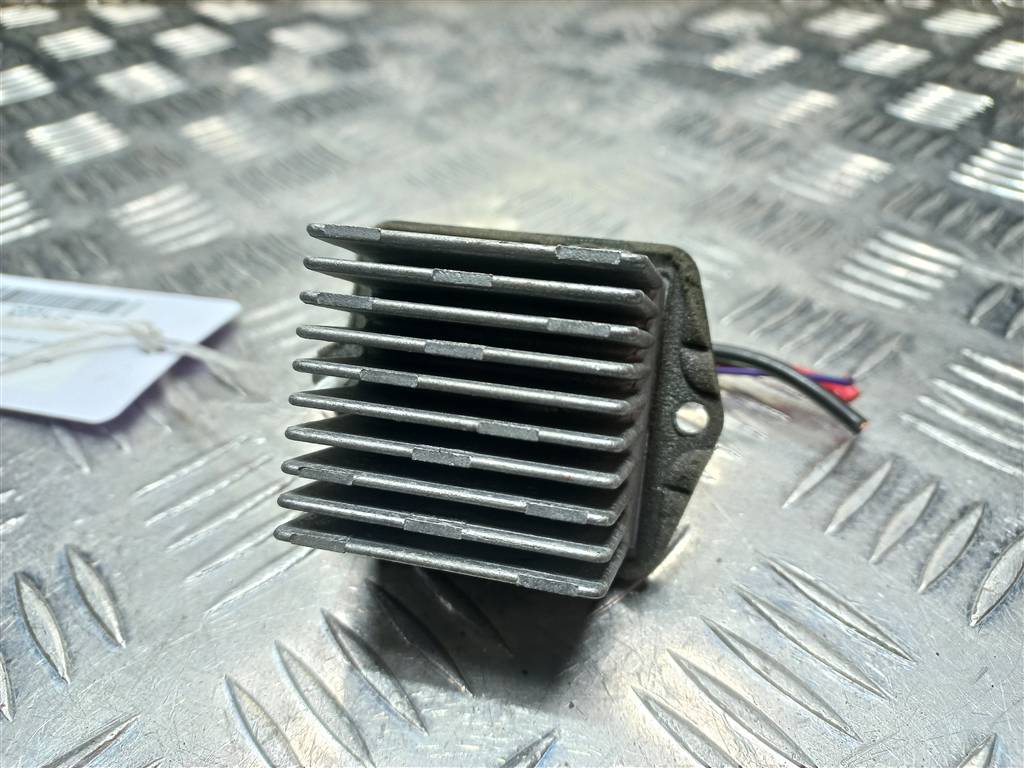 резистор отопителя (ежик) SUZUKI Grand Vitara 2.4 AT (169 л.с.)Grand Vitara  II рестайлинг (2008—2012) Внедорожник 9562664J00, 1320 рублей, Москва