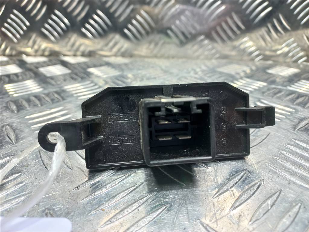 резистор отопителя (ежик) FORD Focus  1804471, 1550 рублей, Москва