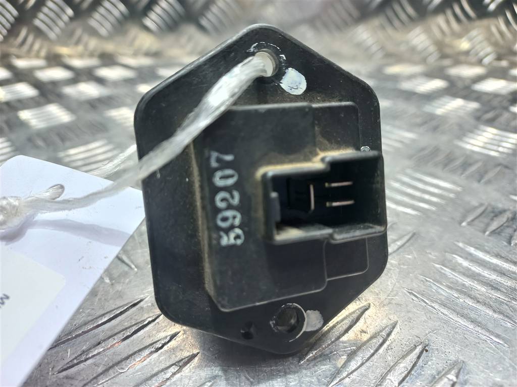 резистор отопителя (ежик) MITSUBISHI L200  2.5 DI-D MT (136 л.с.)L200  IV (2006—2014) Пикап 7801A390, 3279 рублей, Москва