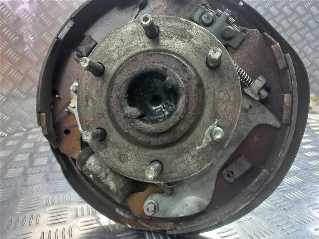 полуось MITSUBISHI L200  2.5 DI-D 4WD MT (178 л.с.)L200  IV (2006—2014) Пикап 3715A060, 8450 рублей, Москва