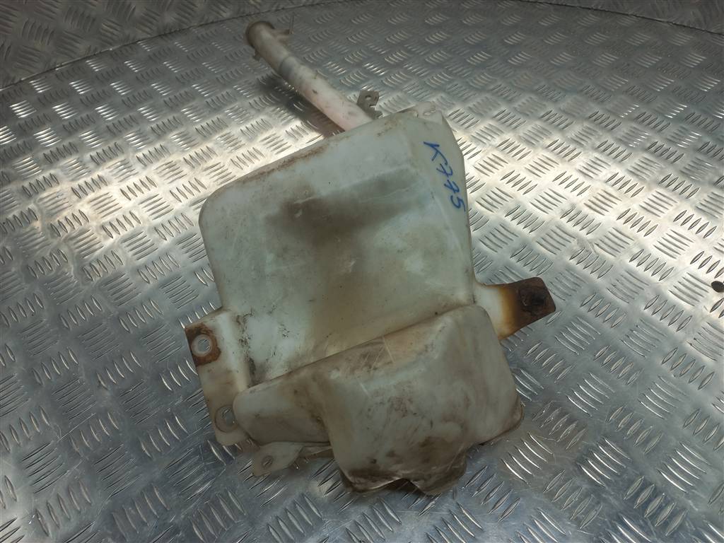 бачок омывателя MITSUBISHI L200  2.5 DI-D 4WD MT (178 л.с.)L200  IV (2006—2014) Пикап MN182568, 2470 рублей, Москва