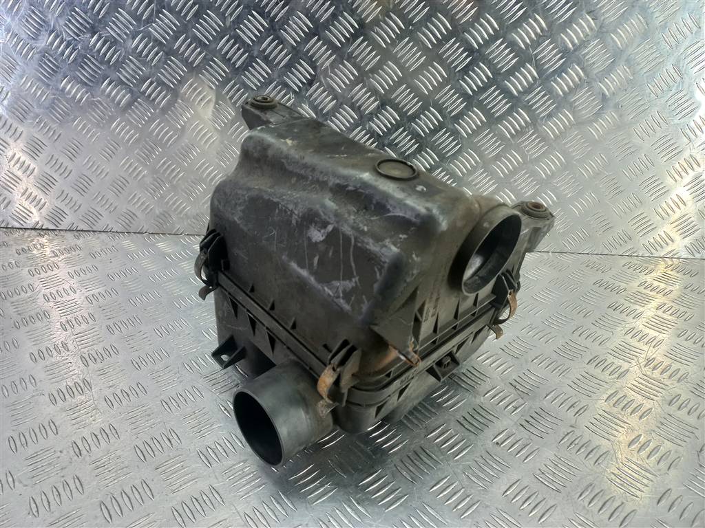 корпус воздушного фильтра MITSUBISHI L200  2.5 DI-D 4WD MT (178 л.с.)L200  IV (2006—2014) Пикап MN135613, 5580 рублей, Москва