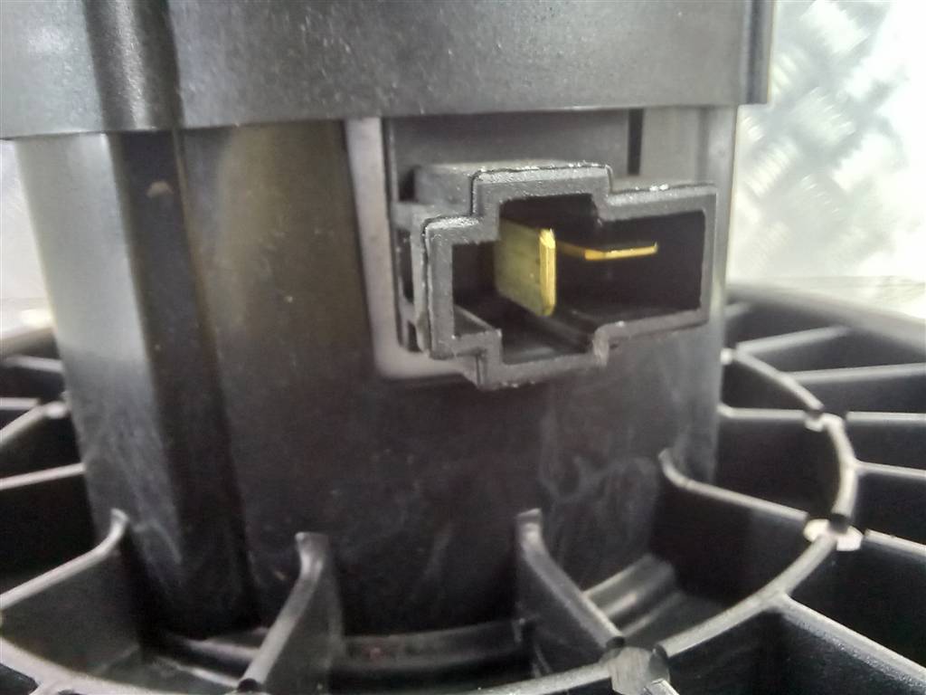 моторчик отопителя MITSUBISHI L200  2.5 DI-D 4WD MT (178 л.с.)L200  IV (2006—2014) Пикап 7802A045, 2130 рублей, Москва