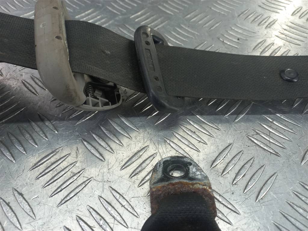 ремень безопасности MITSUBISHI L200  2.5 DI-D 4WD MT (178 л.с.)L200  IV (2006—2014) Пикап MN173444HC, 2700 рублей, Москва