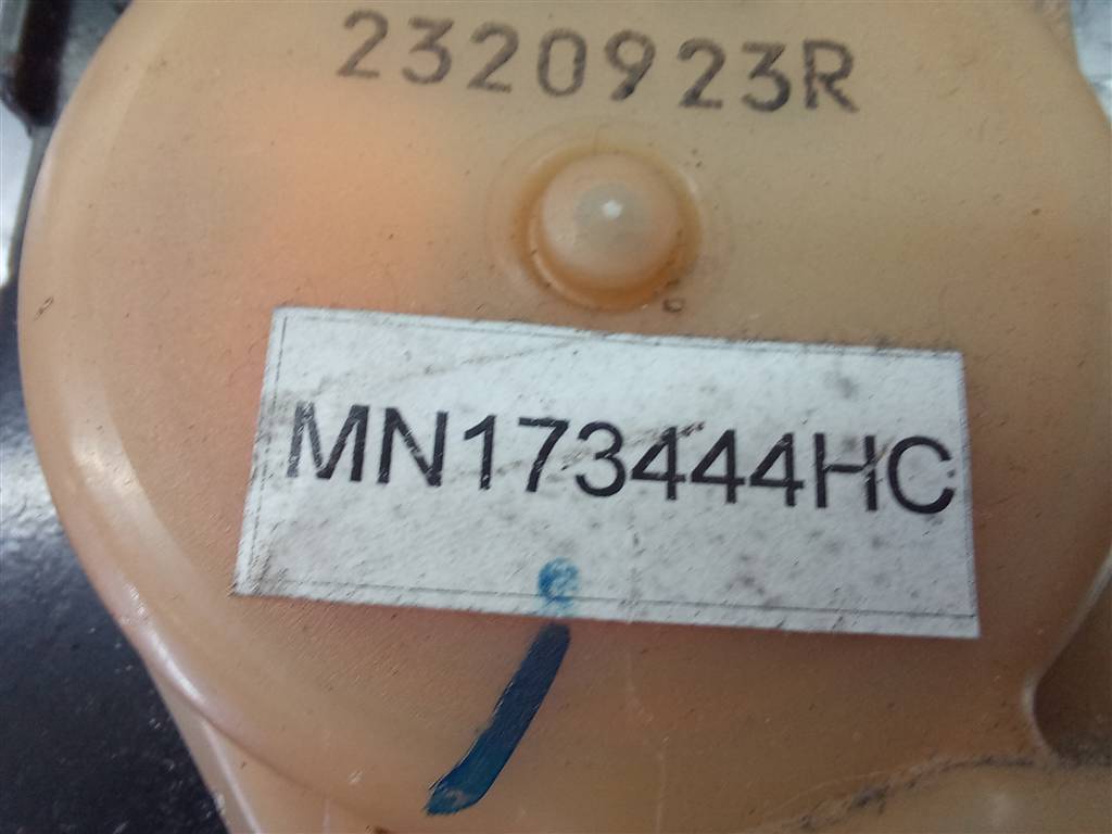 ремень безопасности MITSUBISHI L200  2.5 DI-D 4WD MT (178 л.с.)L200  IV (2006—2014) Пикап MN173444HC, 2700 рублей, Москва