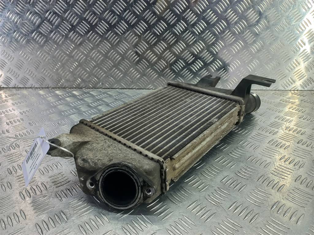 радиатор интеркулера (интеркулер) MITSUBISHI L200  2.5 DI-D 4WD MT (178 л.с.)L200  IV (2006—2014) Пикап MN135001, 8450 рублей, Москва