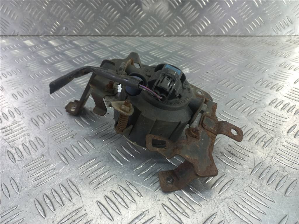 фара противотуманная MITSUBISHI L200  2.5 DI-D 4WD MT (178 л.с.)L200  IV (2006—2014) Пикап 8321A269, 4430 рублей, Москва