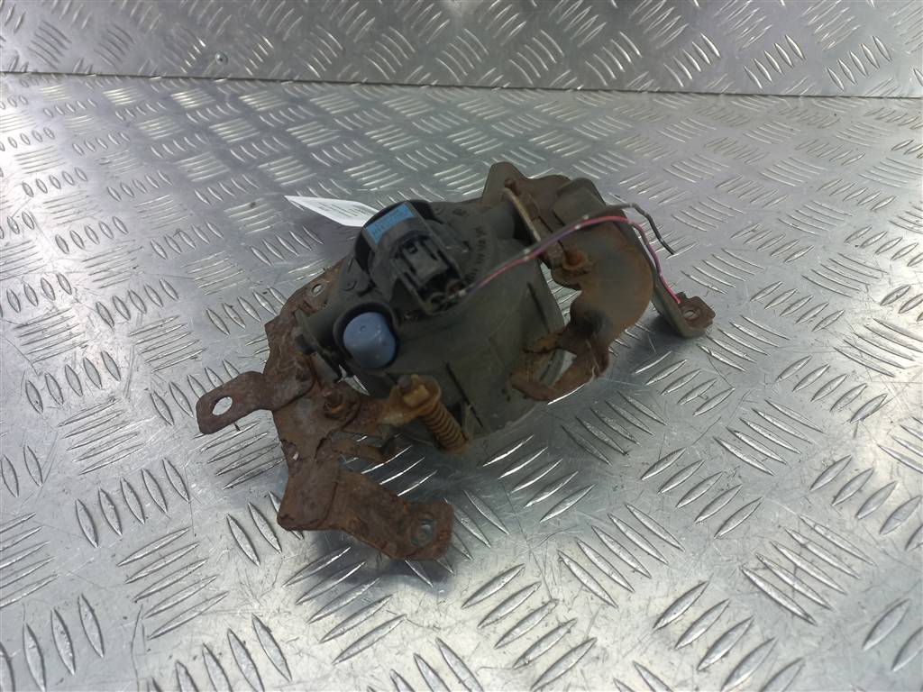 фара противотуманная MITSUBISHI L200  2.5 DI-D 4WD MT (178 л.с.)L200  IV (2006—2014) Пикап 8321A269, 4430 рублей, Москва