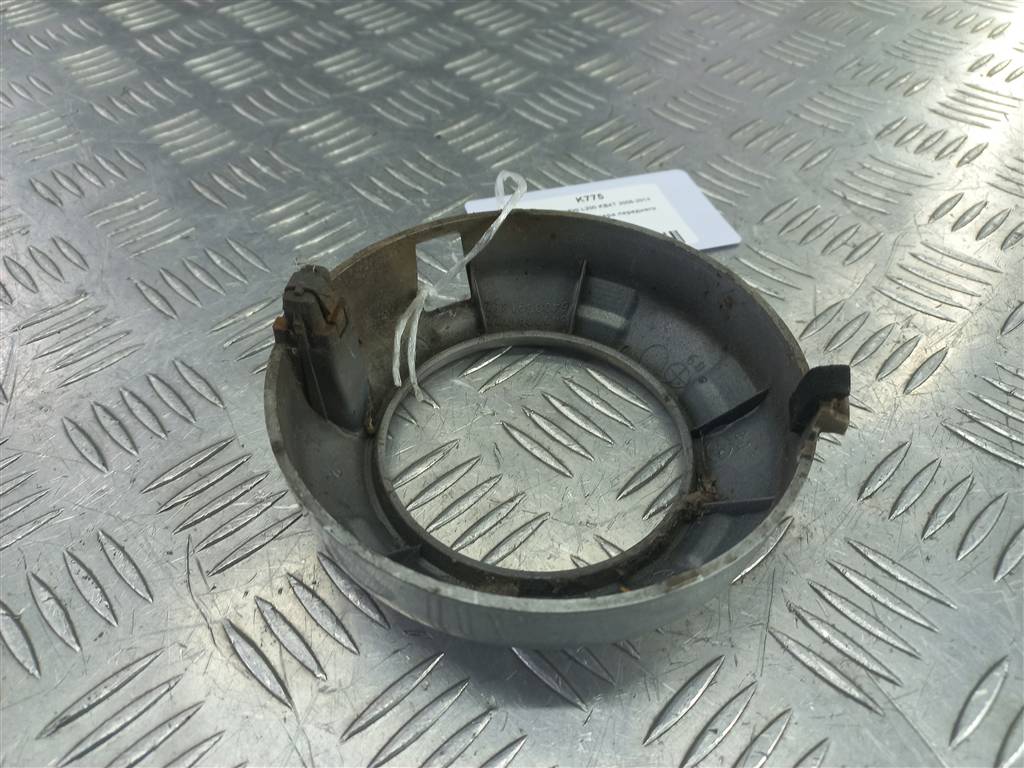 накладка бампера переднего MITSUBISHI L200  2.5 DI-D 4WD MT (178 л.с.)L200  IV (2006—2014) Пикап 6400a966, 1550 рублей, Москва