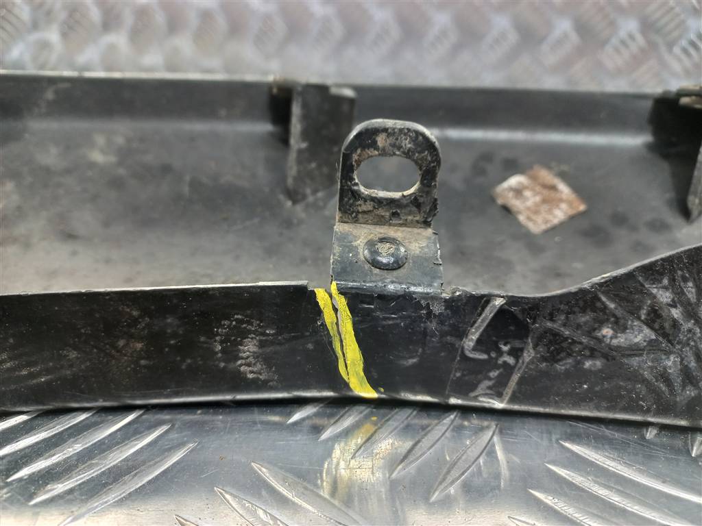 накладка крыла заднего LAND ROVER DISCOVERY  DFK000045, 1550 рублей, Москва