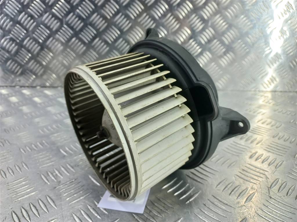 моторчик отопителя NISSAN NAVARA  27226EA01A, 3620 рублей, Москва