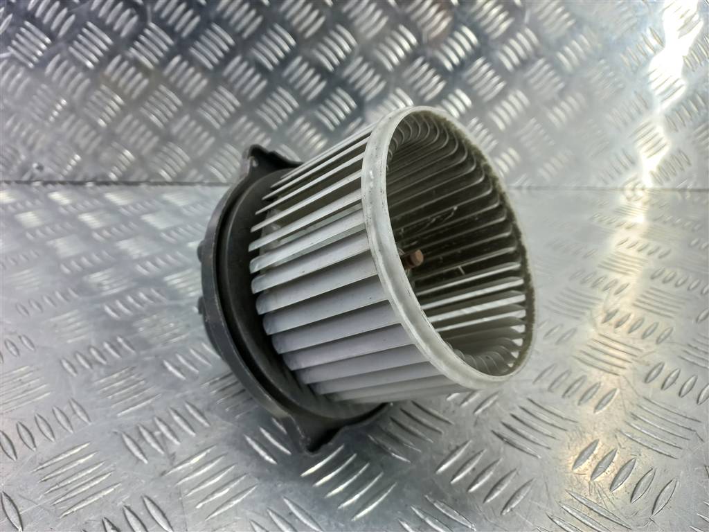 моторчик отопителя SUZUKI JIMNY Jimny 7415081A01, 5350 рублей, Москва