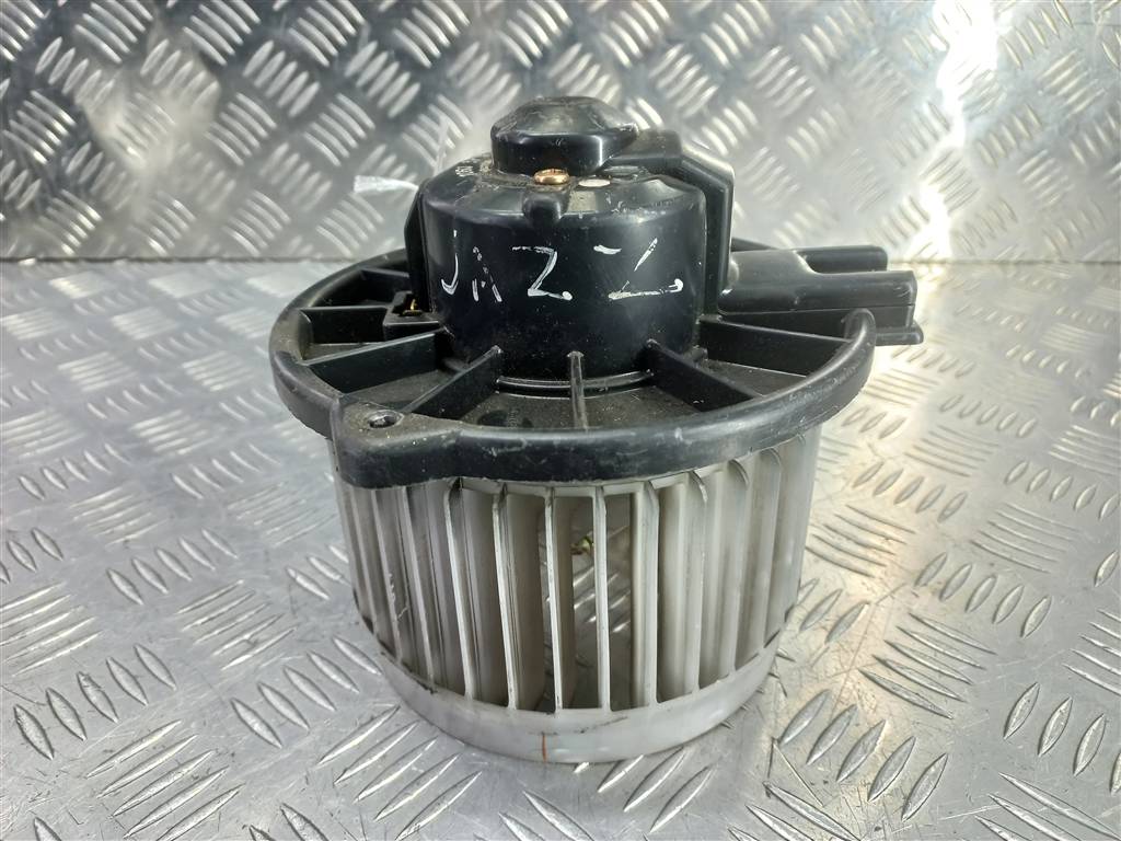моторчик отопителя HONDA JAZZ 1.3 CVT (83 л.с.)Jazz  GD (2001—2005) Хетчбэк 79310SAA003, 2700 рублей, Москва