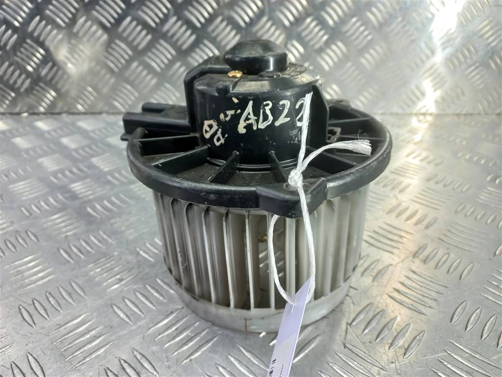 моторчик отопителя HONDA JAZZ 1.3 CVT (83 л.с.)Jazz  GD (2001—2005) Хетчбэк 79310SAA003, 2700 рублей, Москва