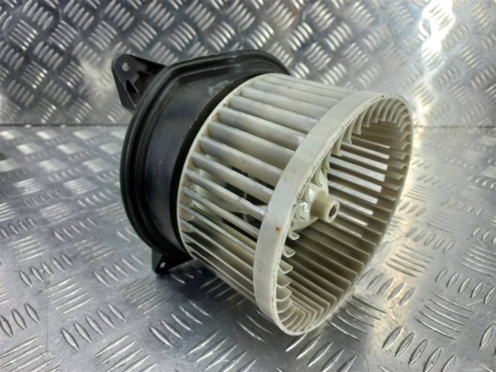 моторчик отопителя Jaguar X-TYPE  1116783, 3620 рублей, Москва