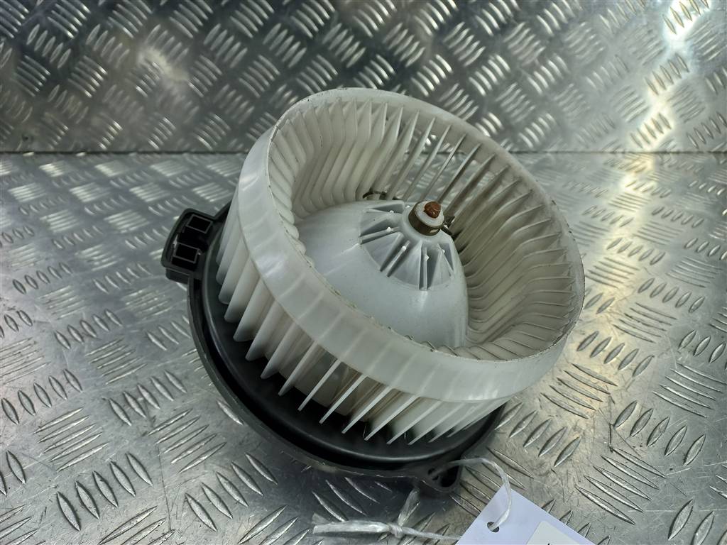 моторчик отопителя HONDA CR-V 2.0 AT (150 л.с.)CR-V  II (2001—2004) Внедорожник 79310SCAE11, 5810 рублей, Москва