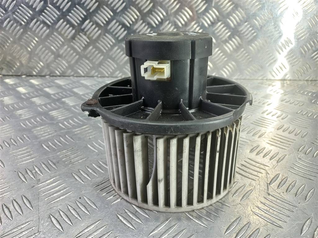 моторчик отопителя Hyundai SANTA FE  9710938900, 2700 рублей, Москва