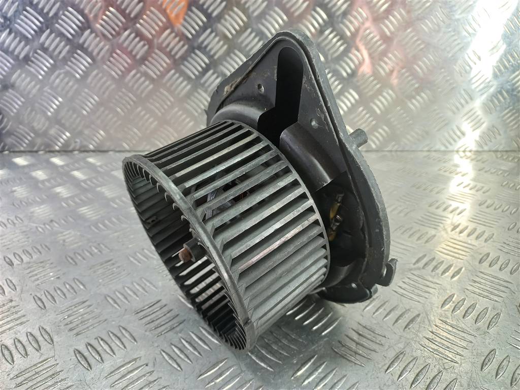 моторчик отопителя AUDI A5 8D2820021, 1780 рублей, Москва