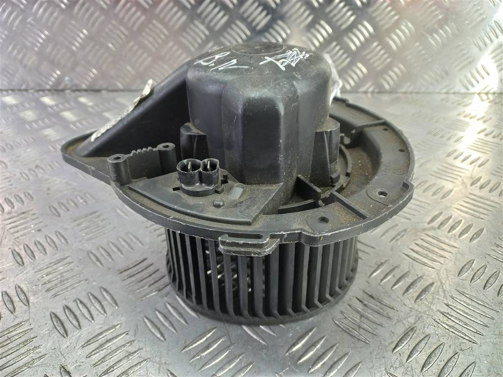 моторчик отопителя SKODA SUPERB  8D2820021, 1780 рублей, Москва