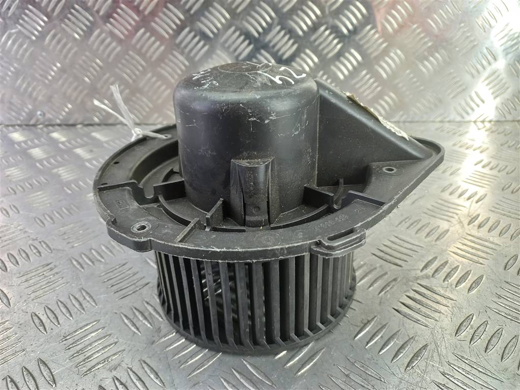 моторчик отопителя SKODA SUPERB  8D2820021, 1780 рублей, Москва