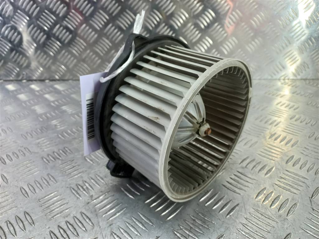 моторчик отопителя MITSUBISHI Space Star  MR270025, 2360 рублей, Москва