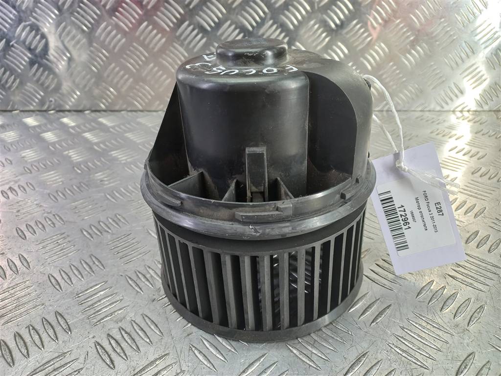 моторчик отопителя FORD Focus  1696007, 2930 рублей, Москва