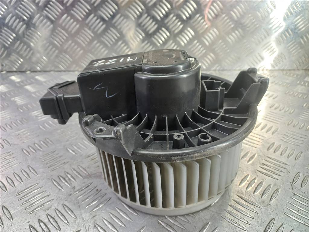 моторчик отопителя SUBARU Tribeca 3.0 4WD AT (245 л.с.)Tribeca  WX (2004—2007) Внедорожник 72223XA02A, 5580 рублей, Москва