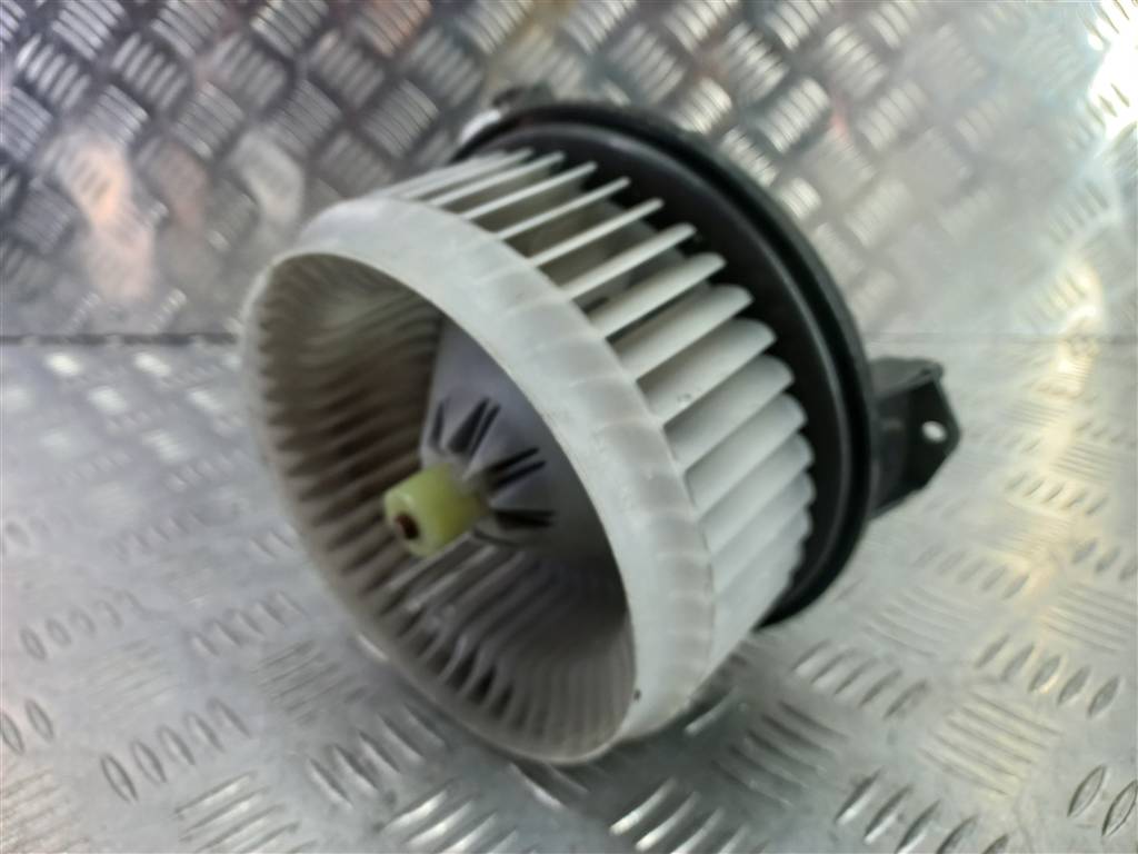 моторчик отопителя HONDA Accord 2.0 AT (156 л.с.)Accord  VIII (2007—2011) Седан 79310TL1E01, 2010 рублей, Москва