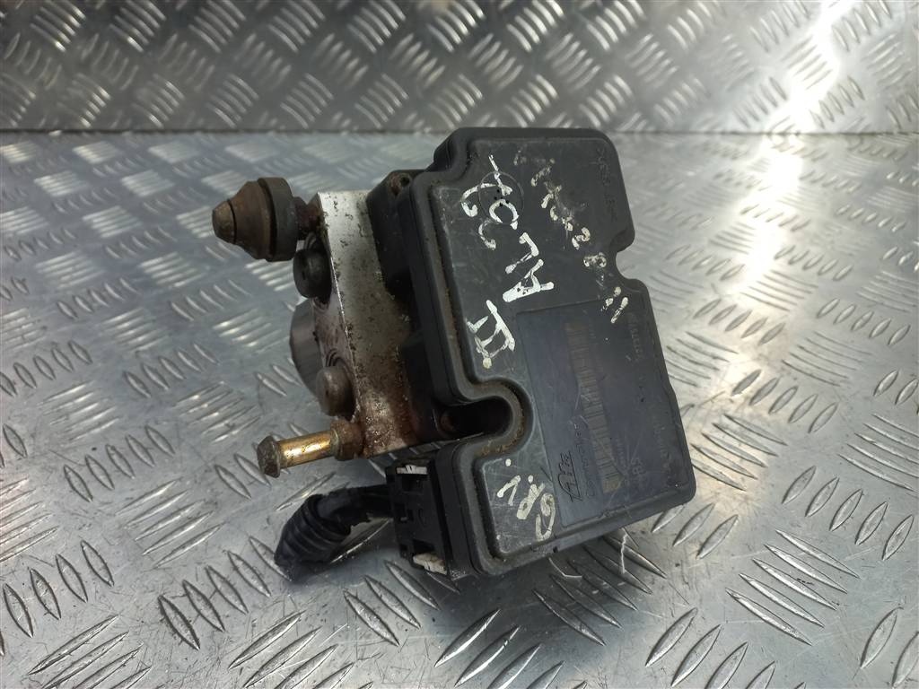 блок abs SUZUKI Grand Vitara 2.0 4WD MT (140 л.с.)Grand Vitara  II (2005—2008) Внедорожник 5611064JC1, 2930 рублей, Москва