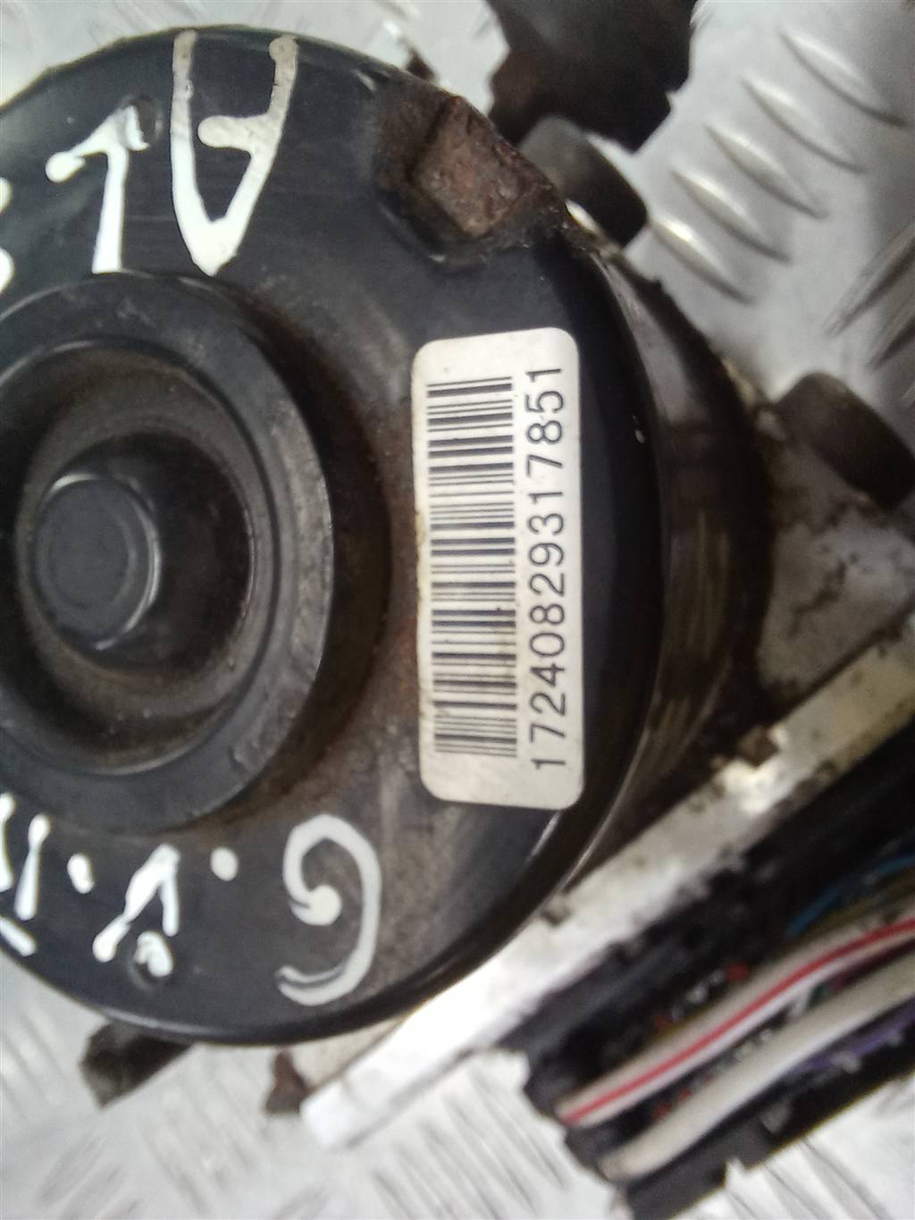 блок abs SUZUKI Grand Vitara 2.0 4WD MT (140 л.с.)Grand Vitara  II (2005—2008) Внедорожник 5611064JC1, 2930 рублей, Москва