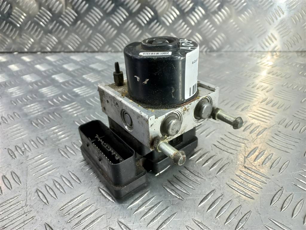 блок abs SUZUKI Grand Vitara 2.0 4WD MT (140 л.с.)Grand Vitara  II (2005—2008) Внедорожник 5611064JC1, 2930 рублей, Москва