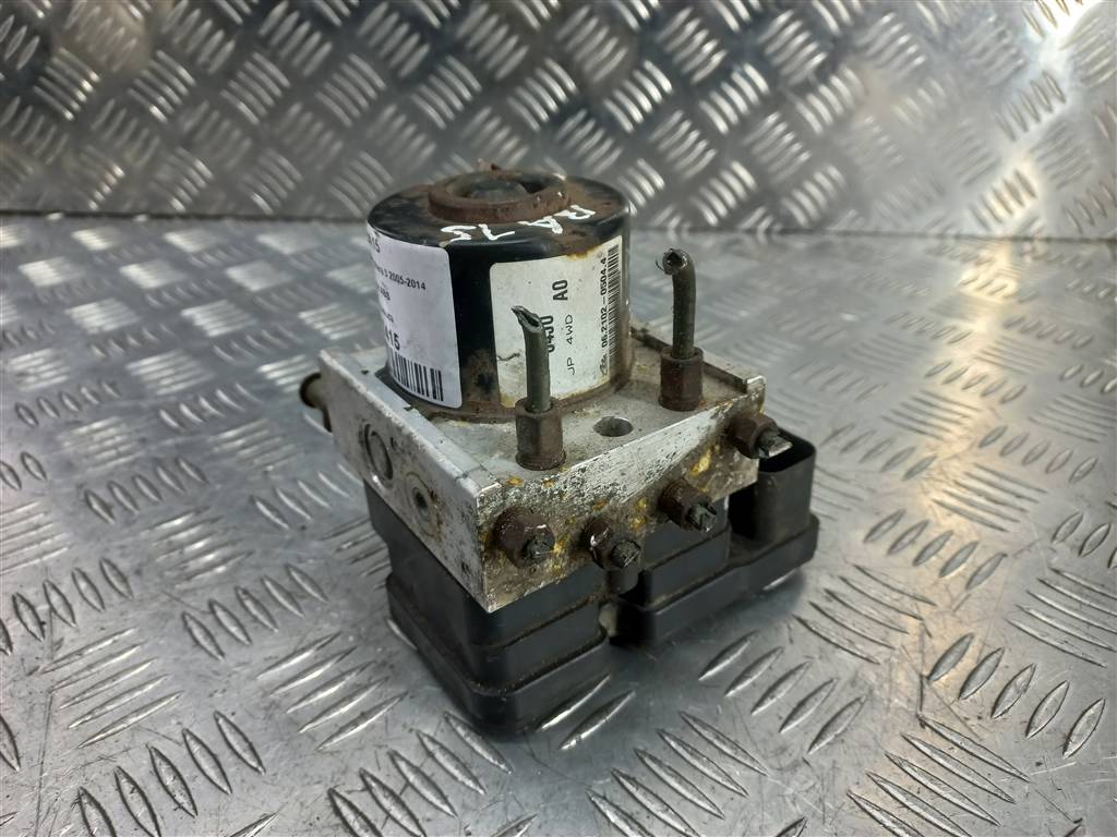 блок abs SUZUKI Grand Vitara 2.0 4WD MT (140 л.с.)Grand Vitara  II (2005—2008) Внедорожник 5611064JC1, 2930 рублей, Москва