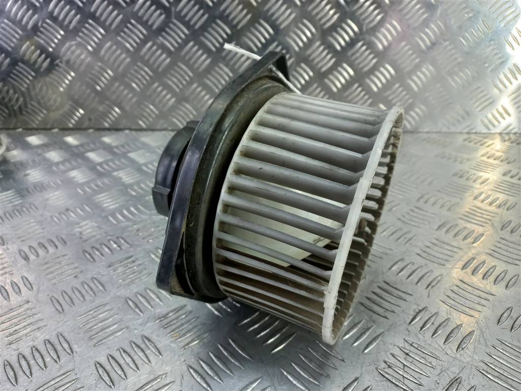 моторчик отопителя MITSUBISHI L200  2.5 DI-D MT (136 л.с.)L200  IV (2006—2014) Пикап 7802A045, 2130 рублей, Москва