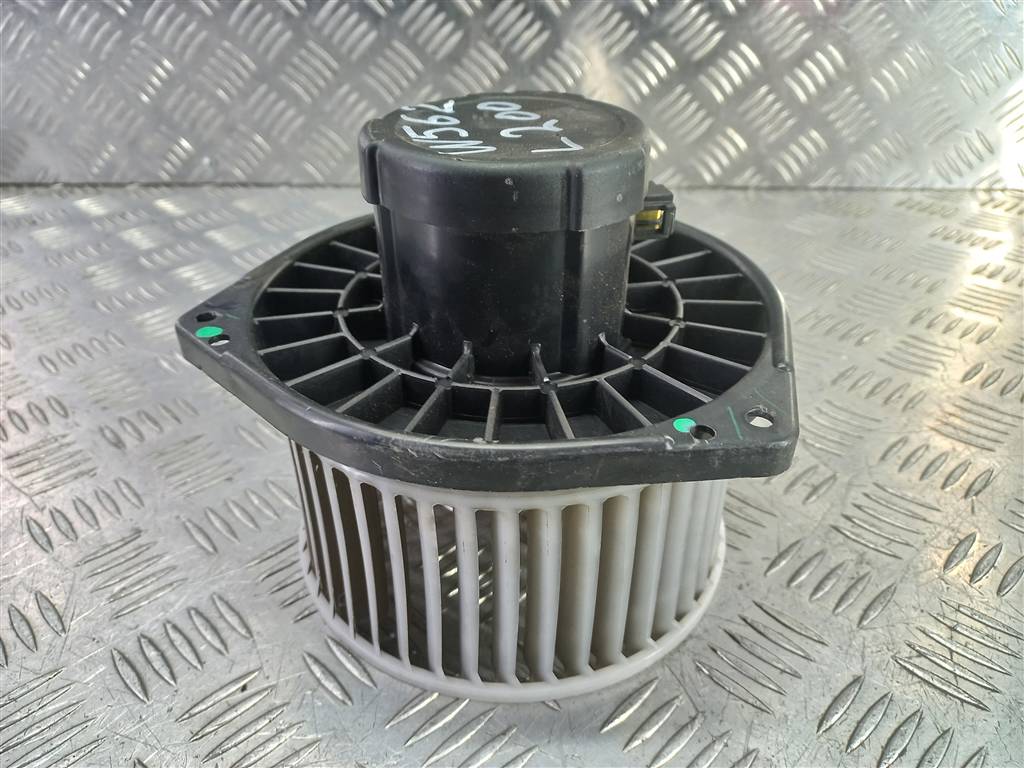 моторчик отопителя MITSUBISHI L200  2.5 DI-D 4WD MT (178 л.с.)L200  IV (2006—2014) Пикап 7802A045, 2130 рублей, Москва