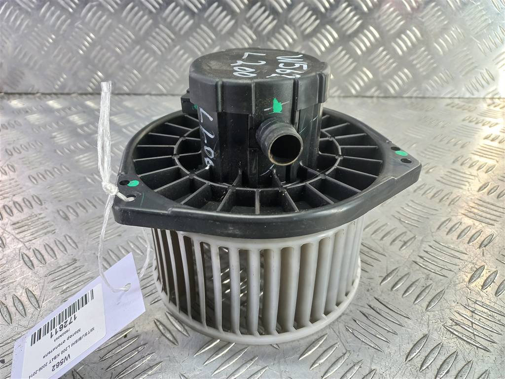 моторчик отопителя MITSUBISHI L200  2.5 DI-D 4WD MT (178 л.с.)L200  IV (2006—2014) Пикап 7802A045, 2130 рублей, Москва