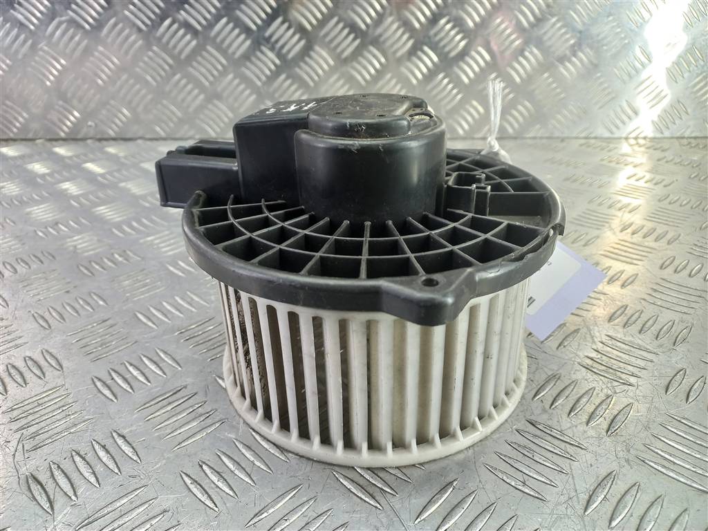 моторчик отопителя MAZDA 6  EG2161B10, 2130 рублей, Москва