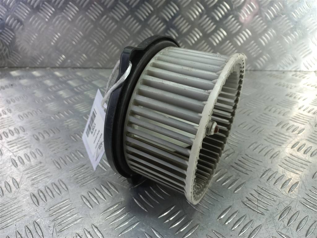 моторчик отопителя MAZDA 6  EG2161B10, 2130 рублей, Москва