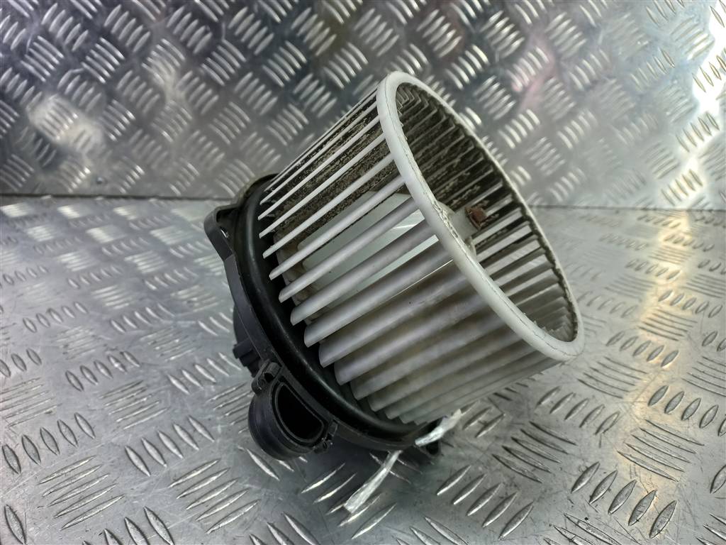 моторчик отопителя Hyundai GETZ 1.1 MT (66 л.с.)Getz  I рестайлинг (2005—2011) Хетчбэк 971131C900, 860 рублей, Москва