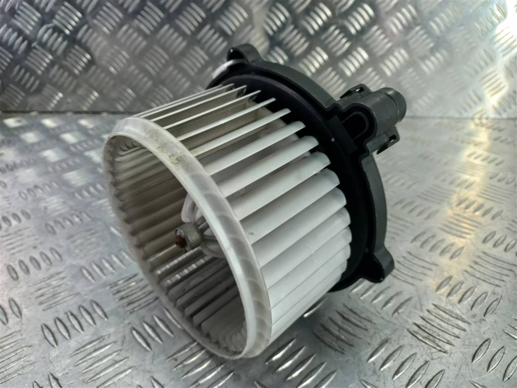 моторчик отопителя Hyundai TUCSON 2.0 CRDi AT (112 л.с.)Tucson  I (2004—2011) Внедорожник 971133K700, 1670 рублей, Москва