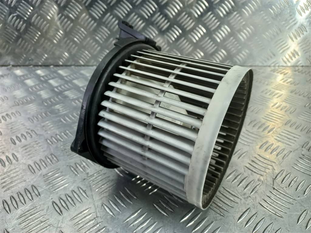 моторчик отопителя HONDA Civic 1.8 MT (140 л.с.)Civic  VIII (2005—2009) Хетчбэк 79310SMGE41, 4079 рублей, Москва